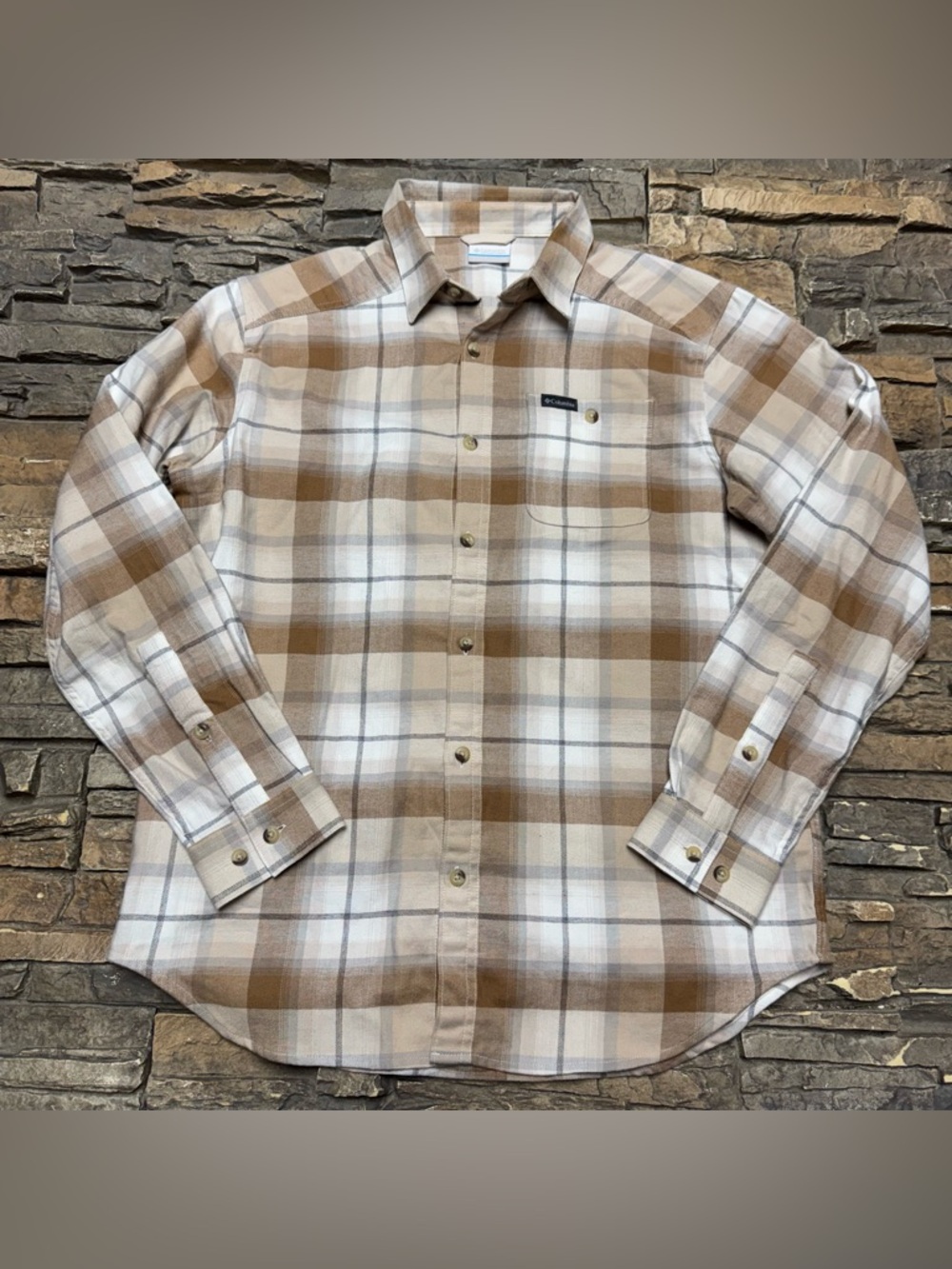 Columbia Cornell Woods Flannel Shirt Mens Medium Cream Brown Plaid Button Down